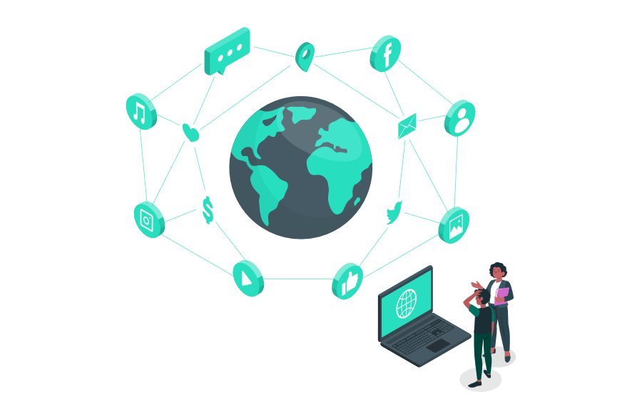 Weltkugel ist von vernetzten Icons umgeben, die Kommunikation und Plattformen darstellen; zwei Personen betrachten die Struktur auf einem Laptop – Symbol für Planung komplexer Webanwendungen.